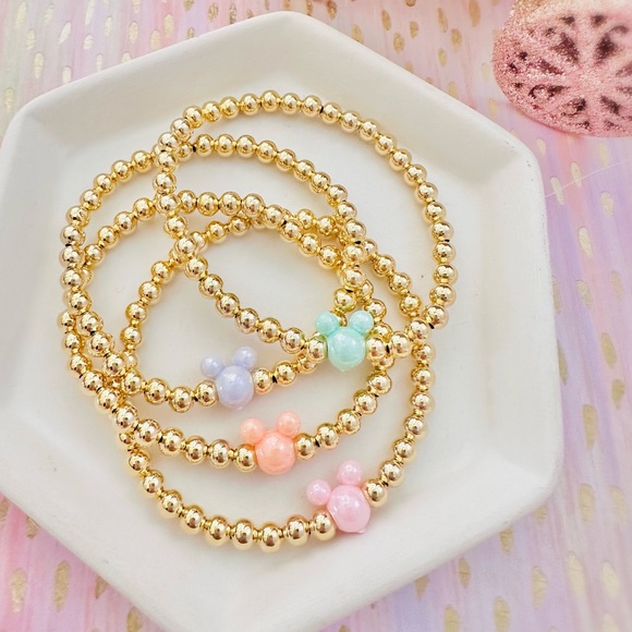 Mickey Gold Beaded Bracelet ✨ - Picture 1 of 7